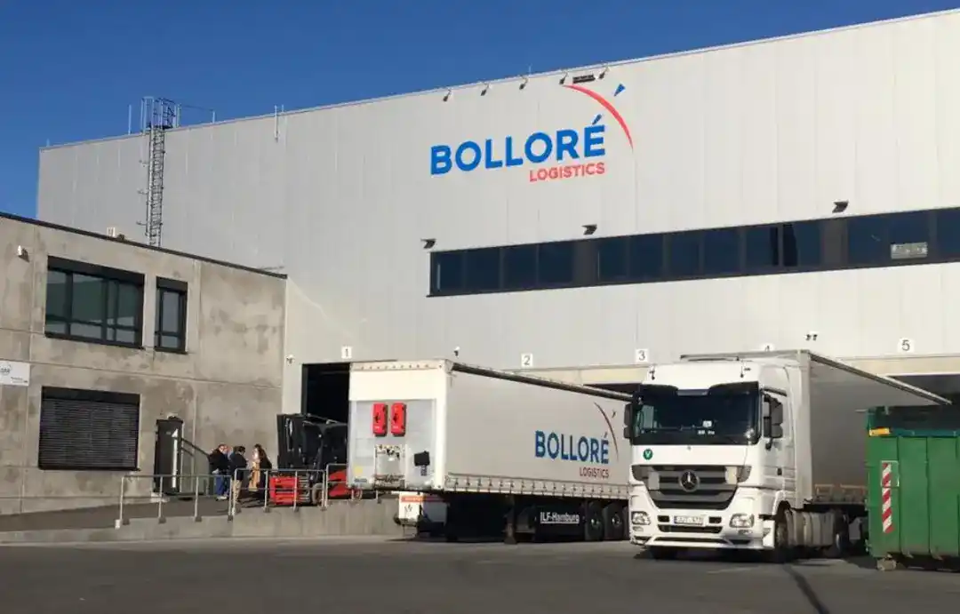 Bolloré Logistics (France) – Practice of High-Density Automated Warehousing: As a world-leading logistics enterprise, Bolloré Logistics has distinctive practices in the field of high-density automated warehousing. 