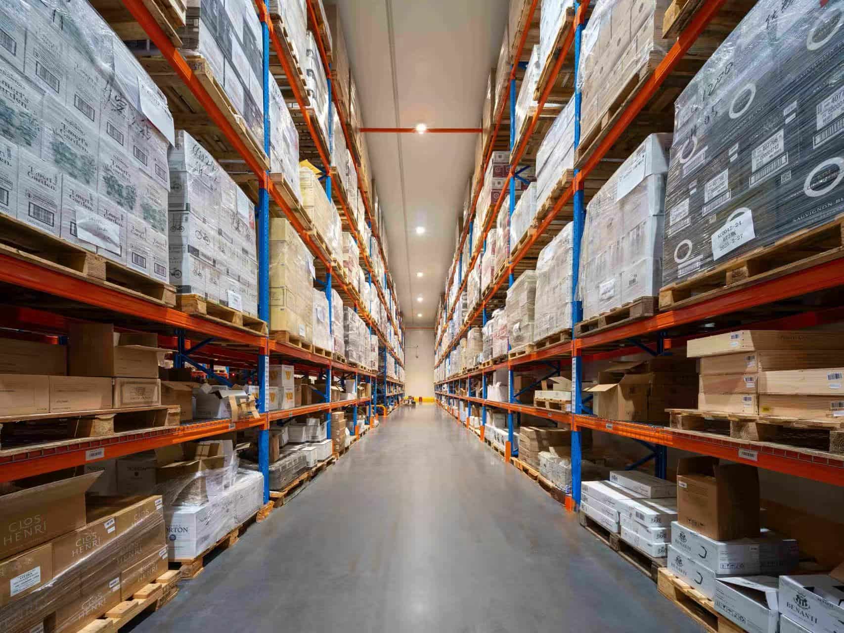 Learn from Global Cases, Empower Warehousing Practice